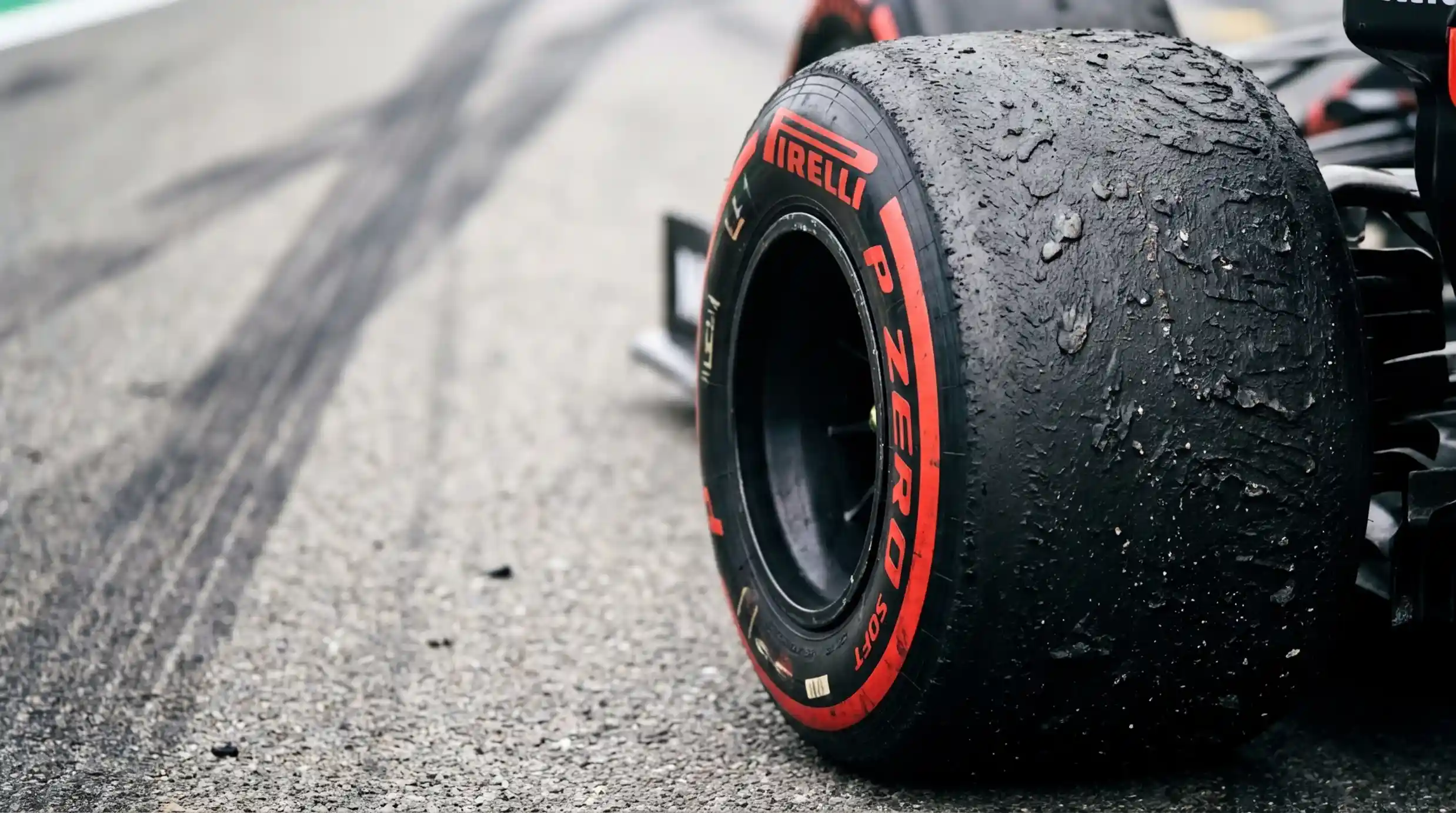 Degradación de Neumáticos F1: Clave para Apuestas Informadas
